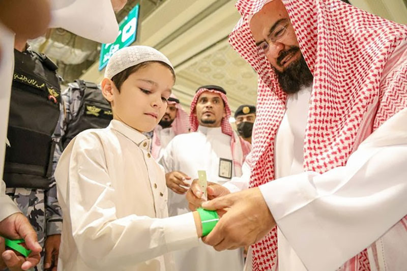 Arm Bands for children in mecca